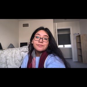 Meet your Posher, Kendra